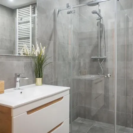 Apartment Myweek Polanica-Zdroj